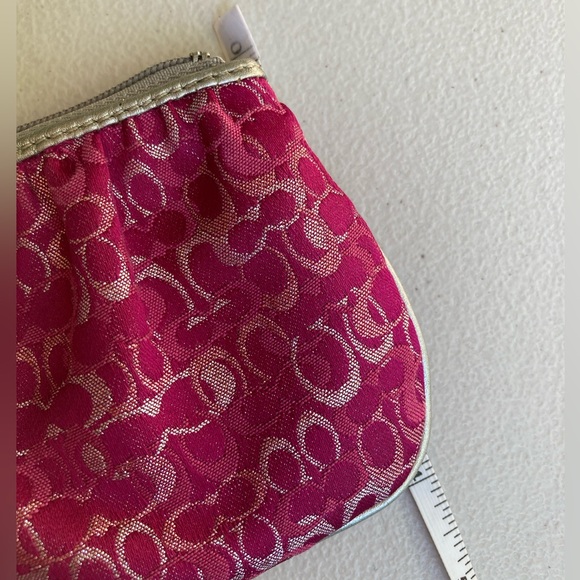 Coach Pink Optic Glitter Sparkle Signature C Print Pleated Wristlet Mini Bag - Picture 15 of 17